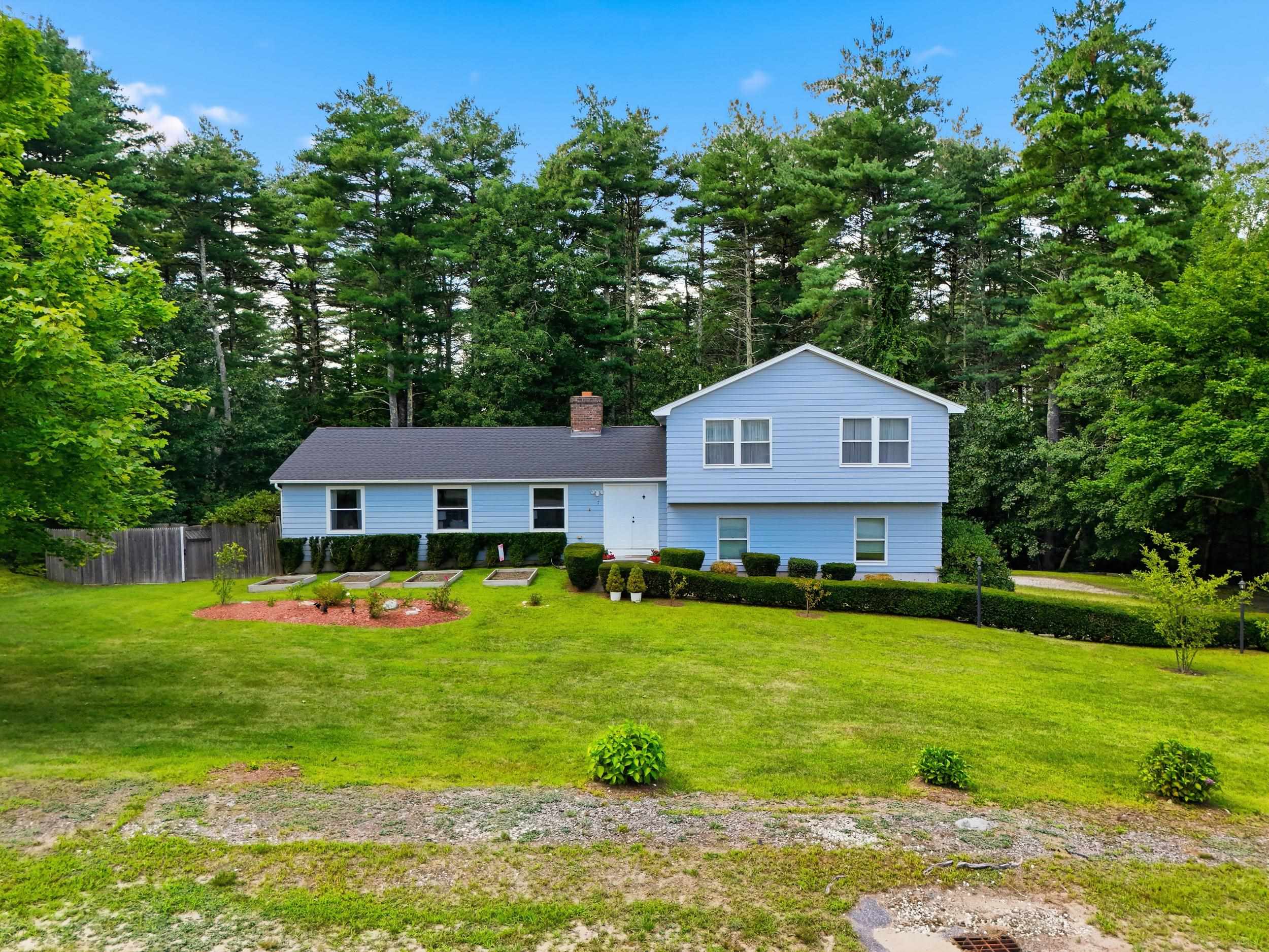 7 Twin Street, Windham, NH — listing photo 2 of 57